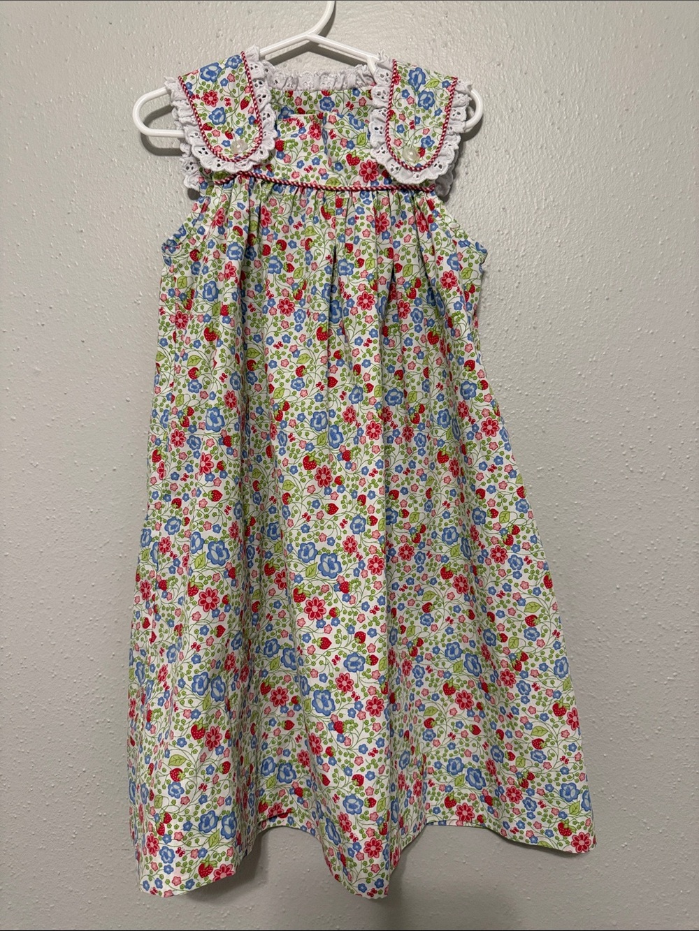 Shrimp &Grits Kids Strawberry Floral Smocked Dress with Red, Pink & Blue Flowers